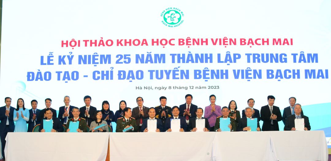 Lễ kí kết Biên bản ghi nhớ hợp tác chiến lược giữa Viện VKIST và Bệnh viện Bạch Mai