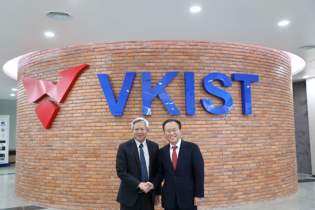 VKIST đón Đoàn đại biểu Ủy ban Đối ngoại và Thống nhất Hàn Quốc  dịp đầu Xuân Quý Mão 2023
