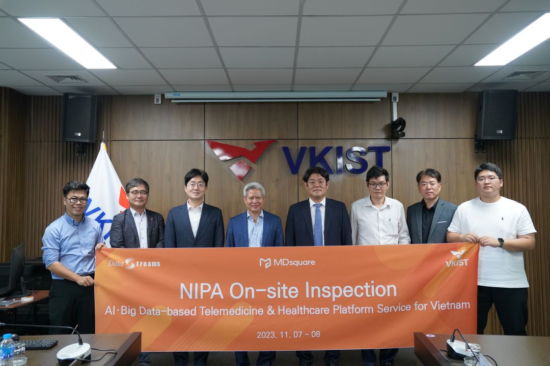 Cơ quan Xúc tiến Công nghiệp CNTT Quốc gia (NIPA) kiểm tra dự án hợp tác xây dựng nền tảng Bigdata cung cấp dịch vụ y tế từ xa tại Việt Nam