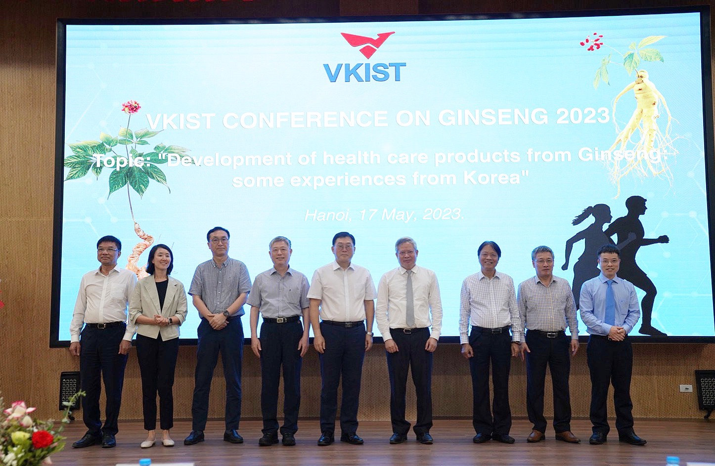 VKIST tổ chức Hội thảo “phát triển sản phẩm chăm sóc  sức khỏe từ nhân sâm - một số kinh nghiệm từ hàn quốc”