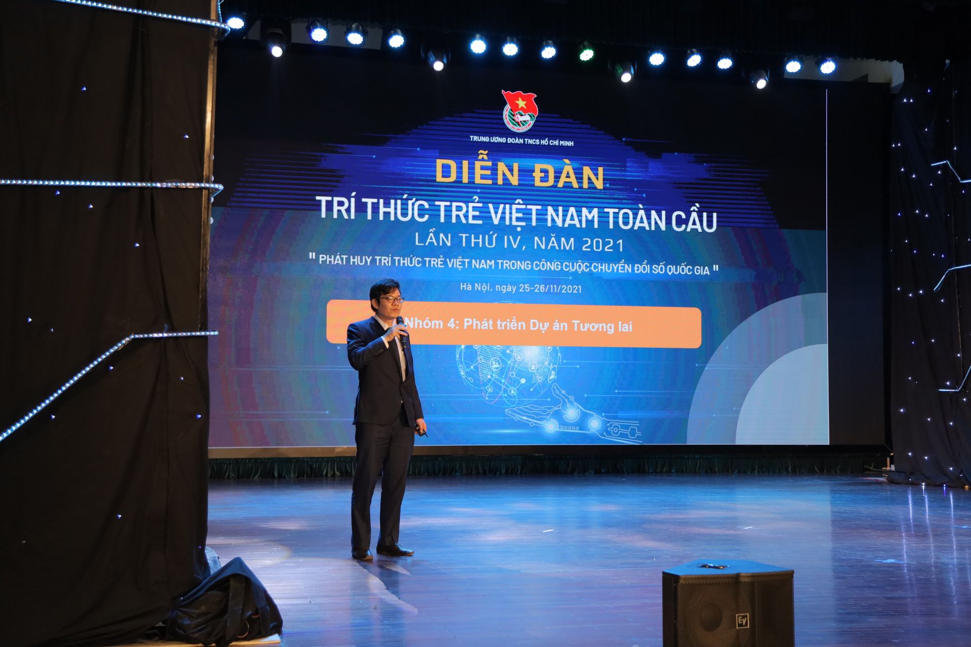 VKIST Scientist in the 4th Global Forum of Young Vietnamese Intellectuals
