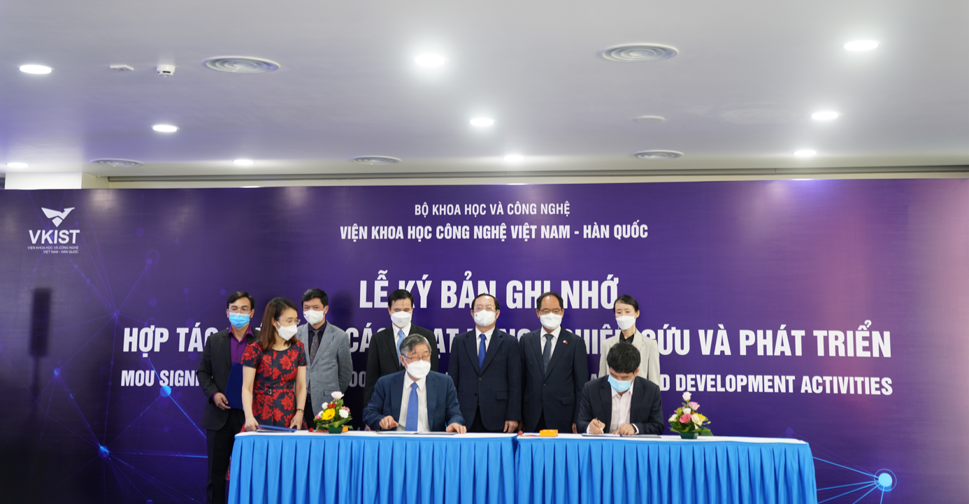vkist-ky-ket-voi-nam-duoc