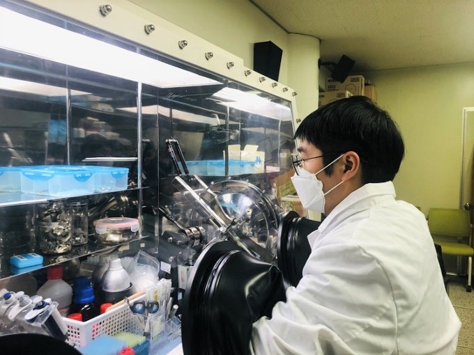 Cảm biến sinh học phát hiện virus trong hàu biển