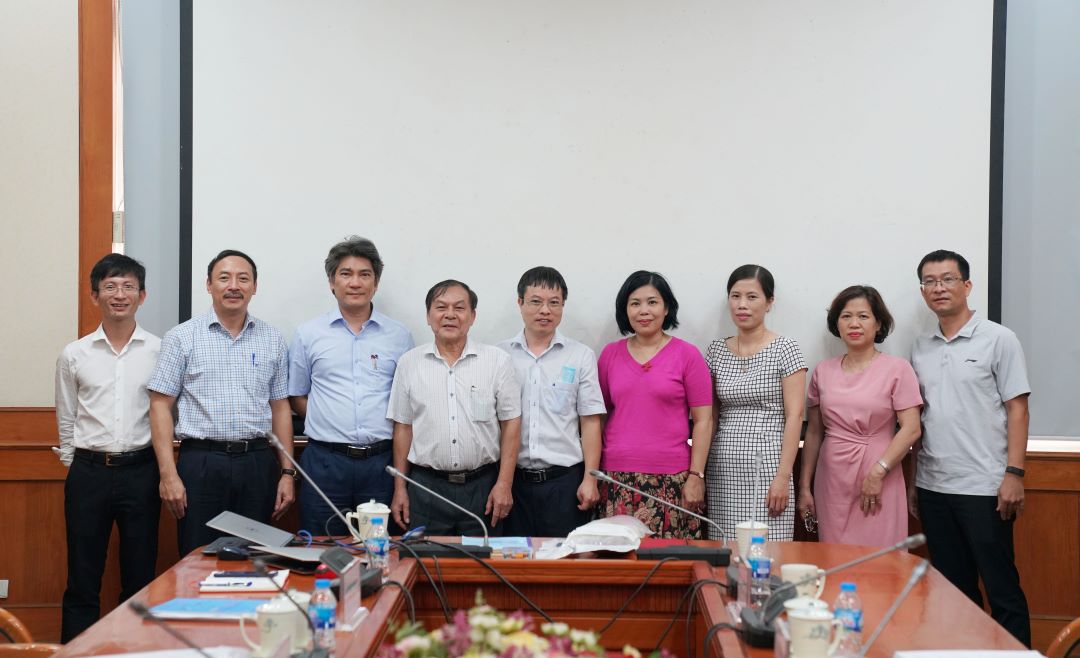 Acceptance of MOST-level project on "Identifying anti-inflammatory active ingredients in Hy thiem to improve the extraction efficiency and upgrade the standards of products containing Hy thiem”