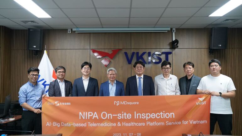Cơ quan Xúc tiến Công nghiệp CNTT Quốc gia (NIPA) kiểm tra dự án hợp tác xây dựng nền tảng Bigdata cung cấp dịch vụ y tế từ xa tại Việt Nam
