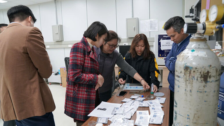 Họp Tổ chuyên gia tư vấn đánh giá, nghiệm thu cấp cơ sở kết quả thực hiện của nhiệm vụ KHCN theo đề tài cấp Bộ mã số 01.M04.2022
