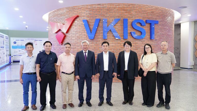 Lãnh đạo KOICA nhiệm kỳ mới thăm và làm việc tại VKIST