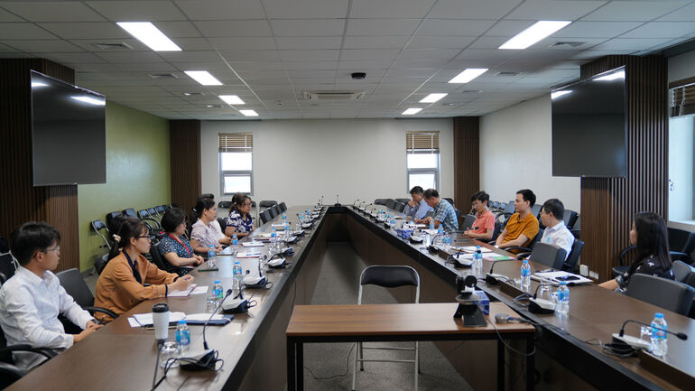 VKIST Leaders works with committees and unions of the Institute