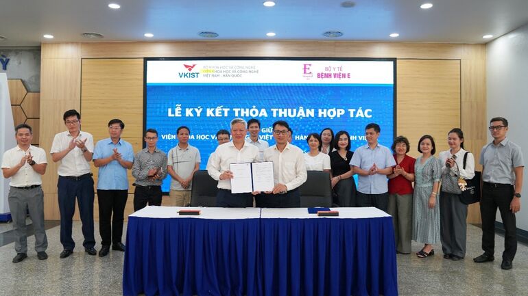 Lễ ký kết Thỏa thuận hợp tác giữa Viện VKIST và Bệnh viện E
